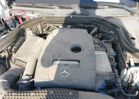 2018 Mercedes-Benz Glc 300 from USA, damaged, VIN WDC0G4JB8JV044992